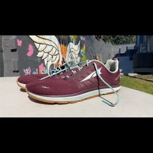 Altra Solstice Running Shoes Women’s 10.5